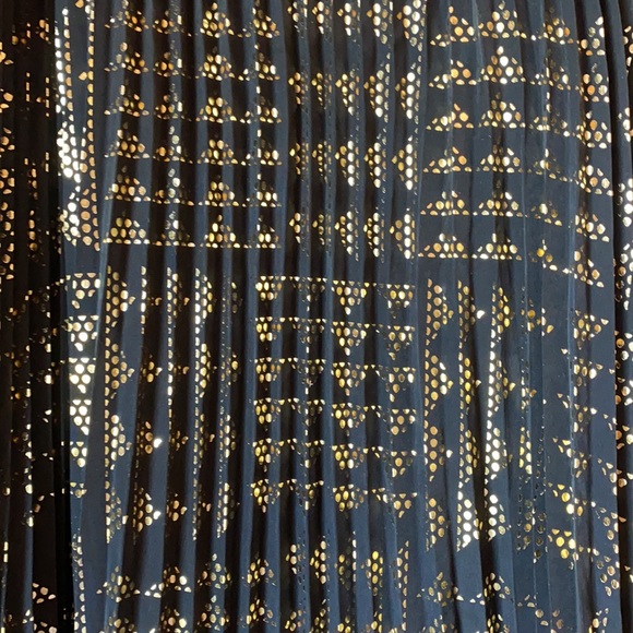 LulaRoe midi skirt! Size medium! Jill! - Picture 5 of 9